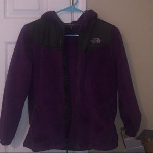 Children’s north face sweater